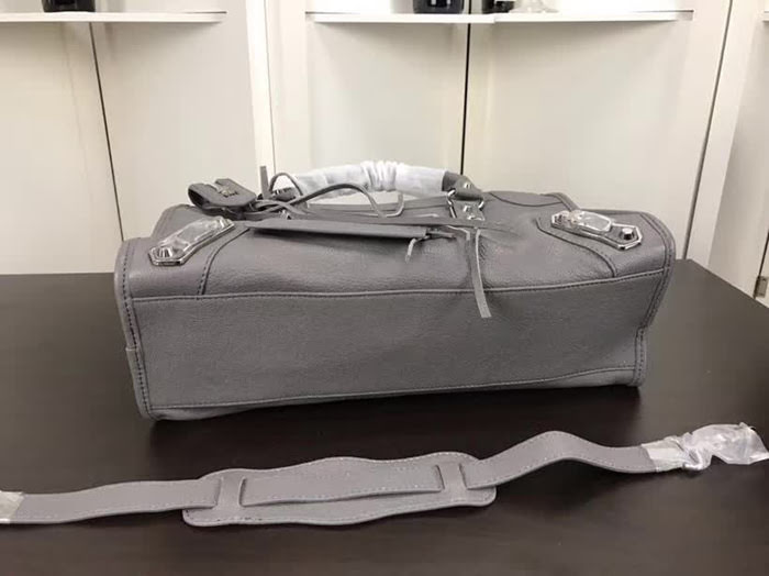 BALENCIAG巴黎世家 原單品質 經典機車 原版山羊皮銀邊 包邊五金款 手提肩背斜挎包  BL1416